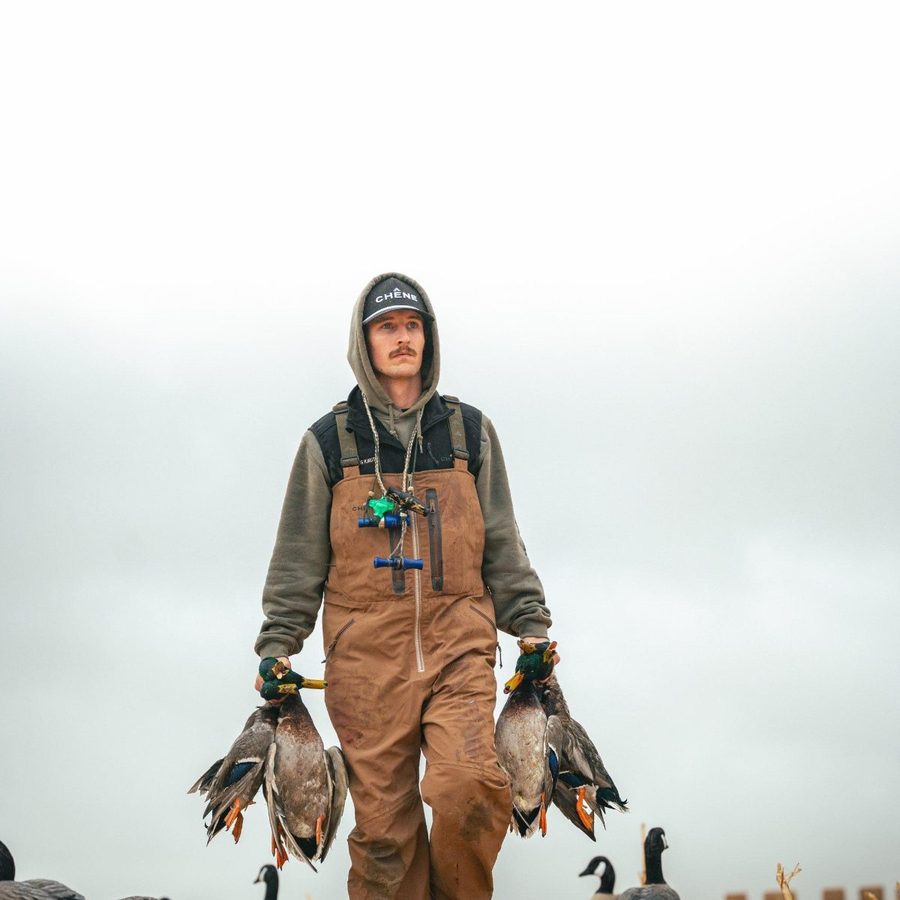 Kris Kautz of Central Vortex Outfitters with a western Nebraska duck limit